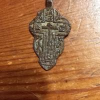 croce in bronzo  periodo medioevo