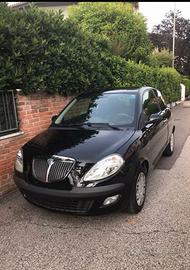 Machina Lancia Ypsilon
