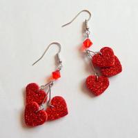 orecchini pendenti con cuori