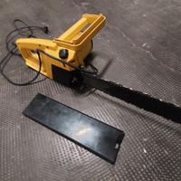 Motosega di piccole dimensioni