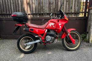 Honda nx650 dominator 1989