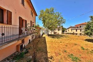 CASA SEMINDIPENDENTE A GUALDO TADINO