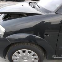 Parafango anteriore sx Citroen C3