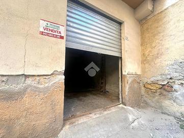 MAGAZZINO A PALERMO