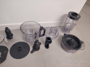 Robot tritatutto da cucina 