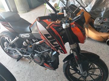 KTM DUKE 125cc