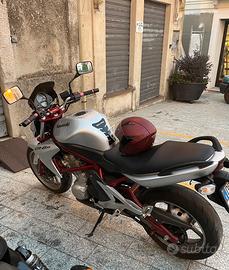 Kawasaki er6n