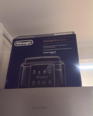 Macchina caffè de longhi magnifica Start nuova