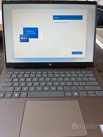 Computer portatile HP OmniBook 7