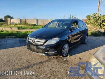 MERCEDES-BENZ CLASSE B W246 B 200 C Ricambi