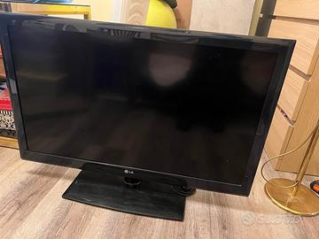 TV LG 42’  LED NON SMART