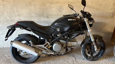 Ducati moster dark