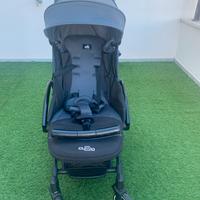 Cam Cubo – passeggino ultraleggero compatto