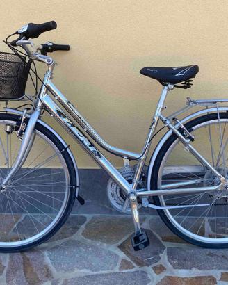 City bike da donna 28" – Shimano SIS 18 veloc
