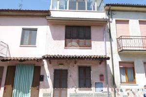 CASA SEMINDIPENDENTE A ARENA PO