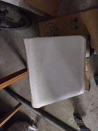 Lavatoio in ceramica