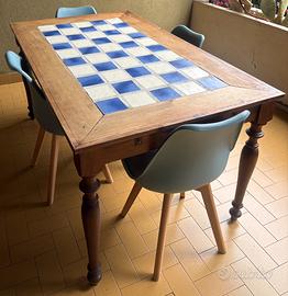 Tavolo legno massello con piastrelle + 6 sedie