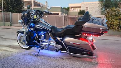 Harley-Davidson ultra street glide cvo