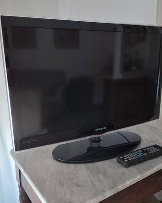 tv samsung 32"