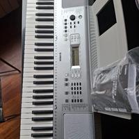 Tastiera digitale Yamaha YPT-360 