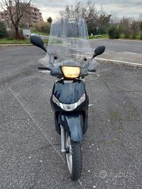 Peugeot tweet 50 anno 07/2020