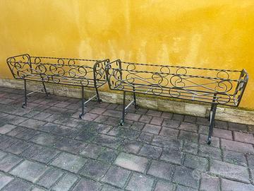 Portavasi in ferro battuto