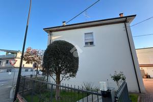 CASA INDIPENDENTE A RAVENNA