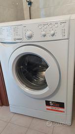 Lavatrice Indesit Eco Time Energy Saver IWC 61052