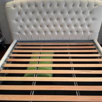 Letto in pelle con contenitore,  nuovo