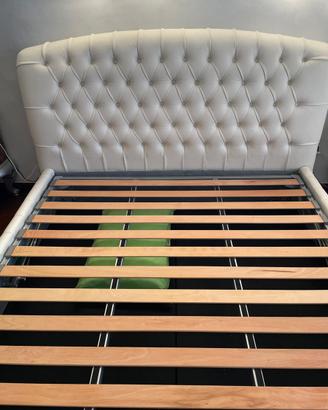 Letto in pelle con contenitore,  nuovo