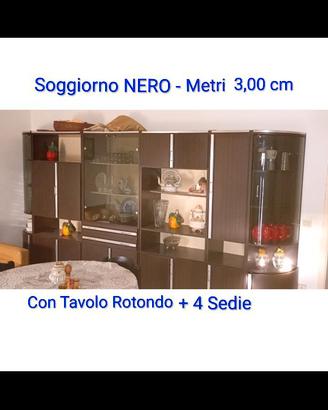 Tavolo e Soggiorno 