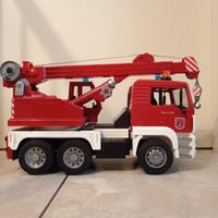 Camion gru  pompieri MAN TGA Bruder 