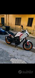 Moto morini X-cape 700 gold solo 3.000km N-u-o-V-a