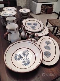 Servizio di piatti da 12 in ceramica di Vietri