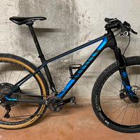 Mountain bike Canyon