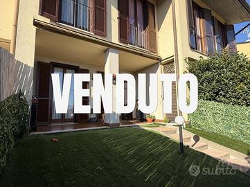 VILLA A SCHIERA A OSPITALETTO