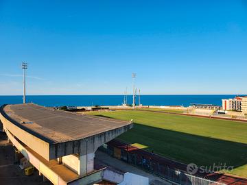 Appartamento vista mare zona stadio