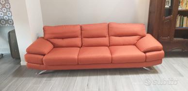Divano VALSENIO 4 posti colore MATTONE - MAI USATO