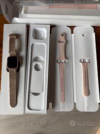 Apple Watch SE 40mm Gold Aluminum Case