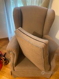 Poltrone tortora con bordo carta da zucchero