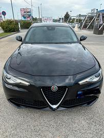 Alfa Giulia 2.2 turbodiesel 160cv anno 2019