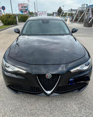 Alfa Giulia 2.2 turbodiesel 160cv anno 2019