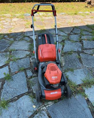 Kit tagliaerbe e decespugliatore