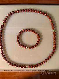 Collana in pietra dura con bracciale