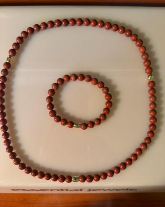 Collana in pietra dura con bracciale