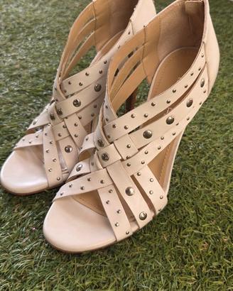 Scarpe con il tacco