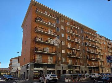 3 LOCALI A TORINO