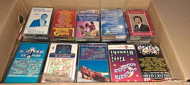  casette musica italiana +di 200 pz