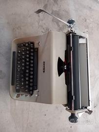 Macchina da scrivere anni '60