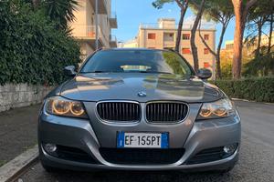 BMW Serie 3 320d Touring Attiva 184cv
